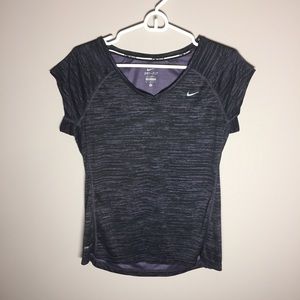 Nike Dri-Fit Nike Run Tee Size Medium Athletic